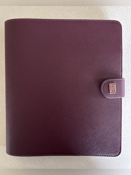 Notiq Other - Notiq HP Classic 9 Disc - Discbound Folio Desk Agenda Cover - Mulberry Saffiano